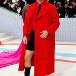 05012023_-_The_2023_Met_Gala_Celebrating_Karl_Lagerfeld_-_A_Line_Of_Beauty_-_Arrivals_049.jpg