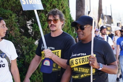 09232023_-_Actors_Continue_To_Strike_As_Writers_Deal_With_Studios_Nears_Completion_018.jpg