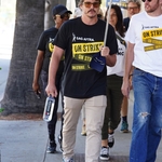 09232023_-_Actors_Continue_To_Strike_As_Writers_Deal_With_Studios_Nears_Completion_028.jpg
