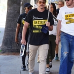 09232023_-_Actors_Continue_To_Strike_As_Writers_Deal_With_Studios_Nears_Completion_051.jpg