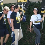 09232023_-_Actors_Continue_To_Strike_As_Writers_Deal_With_Studios_Nears_Completion_070.jpg