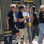 09232023_-_Actors_Continue_To_Strike_As_Writers_Deal_With_Studios_Nears_Completion_072.jpg