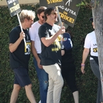 09232023_-_Actors_Continue_To_Strike_As_Writers_Deal_With_Studios_Nears_Completion_073.jpg