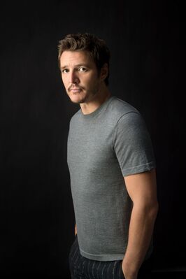 09052017_-_Pedro_Pascal_Los_Angeles_Times_001.jpg
