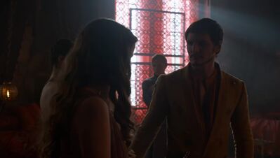 GAME_OF_THRONES_-_E4X01_TWO_SWORDS_027.jpg