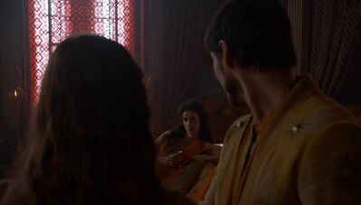 GAME_OF_THRONES_-_E4X01_TWO_SWORDS_056.jpg