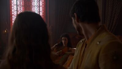 GAME_OF_THRONES_-_E4X01_TWO_SWORDS_057.jpg