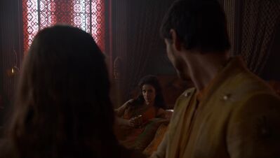 GAME_OF_THRONES_-_E4X01_TWO_SWORDS_058.jpg