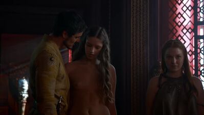 GAME_OF_THRONES_-_E4X01_TWO_SWORDS_096.jpg