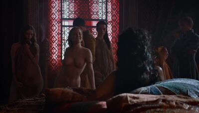 GAME_OF_THRONES_-_E4X01_TWO_SWORDS_176.jpg