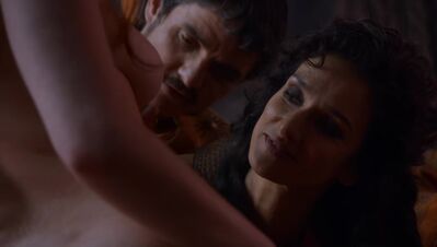 GAME_OF_THRONES_-_E4X01_TWO_SWORDS_190.jpg
