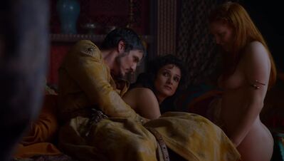 GAME_OF_THRONES_-_E4X01_TWO_SWORDS_207.jpg