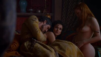 GAME_OF_THRONES_-_E4X01_TWO_SWORDS_217.jpg