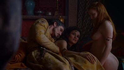 GAME_OF_THRONES_-_E4X01_TWO_SWORDS_229.jpg