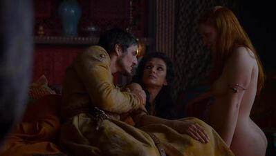 GAME_OF_THRONES_-_E4X01_TWO_SWORDS_234.jpg