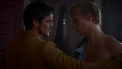 GAME_OF_THRONES_-_E4X01_TWO_SWORDS_299.jpg