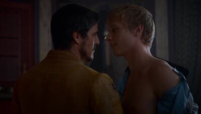 GAME_OF_THRONES_-_E4X01_TWO_SWORDS_313.jpg