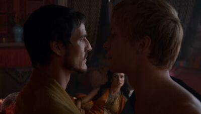 GAME_OF_THRONES_-_E4X01_TWO_SWORDS_345.jpg