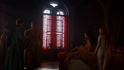 GAME_OF_THRONES_-_E4X01_TWO_SWORDS_352.jpg