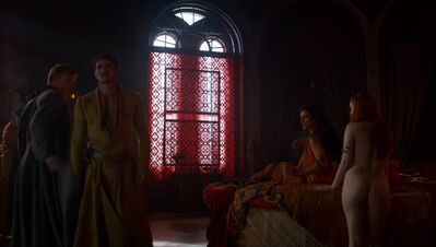 GAME_OF_THRONES_-_E4X01_TWO_SWORDS_354.jpg
