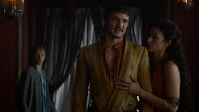 GAME_OF_THRONES_-_E4X01_TWO_SWORDS_409.jpg