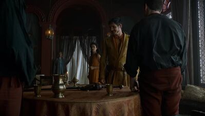 GAME_OF_THRONES_-_E4X01_TWO_SWORDS_442.jpg