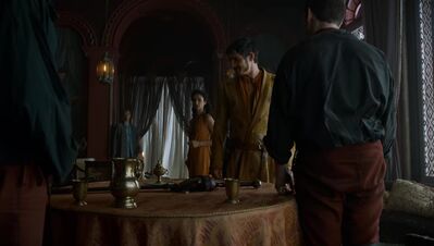 GAME_OF_THRONES_-_E4X01_TWO_SWORDS_443.jpg