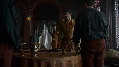 GAME_OF_THRONES_-_E4X01_TWO_SWORDS_446.jpg
