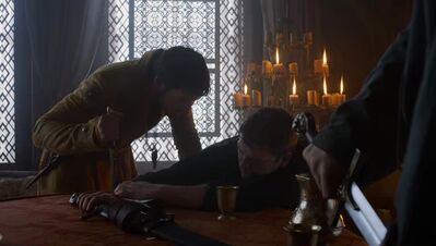 GAME_OF_THRONES_-_E4X01_TWO_SWORDS_490.jpg