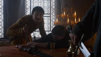 GAME_OF_THRONES_-_E4X01_TWO_SWORDS_501.jpg
