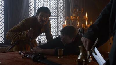 GAME_OF_THRONES_-_E4X01_TWO_SWORDS_504.jpg