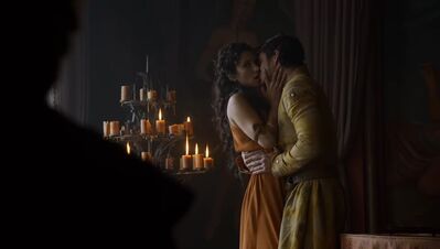GAME_OF_THRONES_-_E4X01_TWO_SWORDS_546.jpg