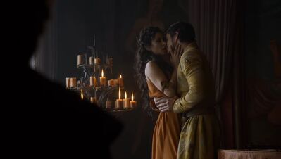 GAME_OF_THRONES_-_E4X01_TWO_SWORDS_547.jpg