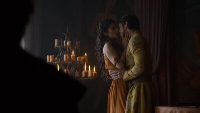GAME_OF_THRONES_-_E4X01_TWO_SWORDS_548.jpg