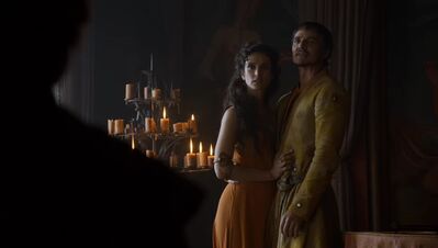 GAME_OF_THRONES_-_E4X01_TWO_SWORDS_583.jpg