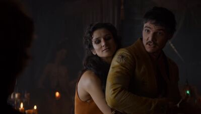 GAME_OF_THRONES_-_E4X01_TWO_SWORDS_595.jpg