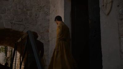 GAME_OF_THRONES_-_E4X01_TWO_SWORDS_613.jpg