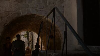 GAME_OF_THRONES_-_E4X01_TWO_SWORDS_624.jpg