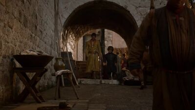 GAME_OF_THRONES_-_E4X01_TWO_SWORDS_631.jpg