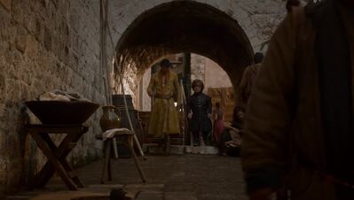 GAME_OF_THRONES_-_E4X01_TWO_SWORDS_634.jpg