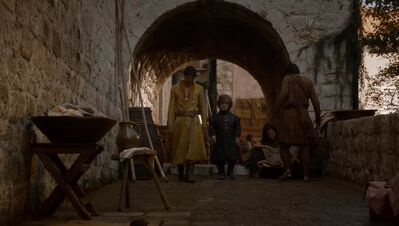 GAME_OF_THRONES_-_E4X01_TWO_SWORDS_637.jpg