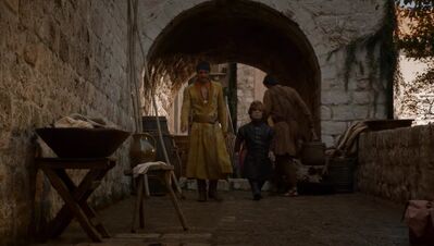GAME_OF_THRONES_-_E4X01_TWO_SWORDS_639.jpg