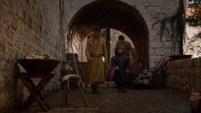 GAME_OF_THRONES_-_E4X01_TWO_SWORDS_640.jpg