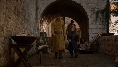 GAME_OF_THRONES_-_E4X01_TWO_SWORDS_643.jpg