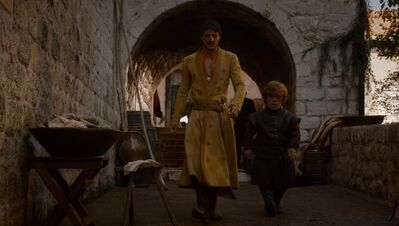 GAME_OF_THRONES_-_E4X01_TWO_SWORDS_648.jpg