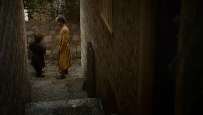 GAME_OF_THRONES_-_E4X01_TWO_SWORDS_701.jpg
