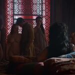 GAME_OF_THRONES_-_E4X01_TWO_SWORDS_170.jpg
