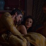 GAME_OF_THRONES_-_E4X01_TWO_SWORDS_210.jpg