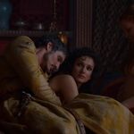 GAME_OF_THRONES_-_E4X01_TWO_SWORDS_213.jpg