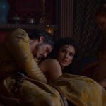 GAME_OF_THRONES_-_E4X01_TWO_SWORDS_214.jpg